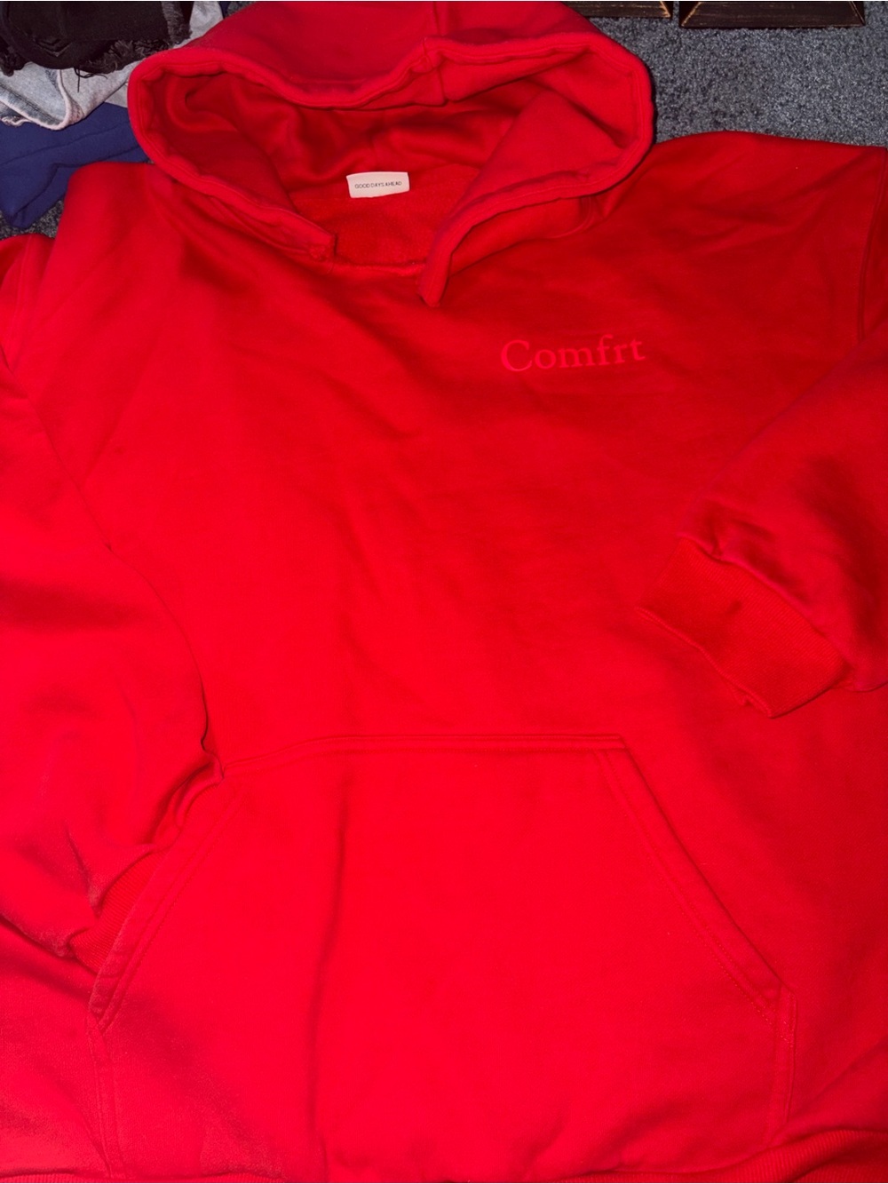 Comfrt Red Women's Pullover Hoodie Sweatshirt